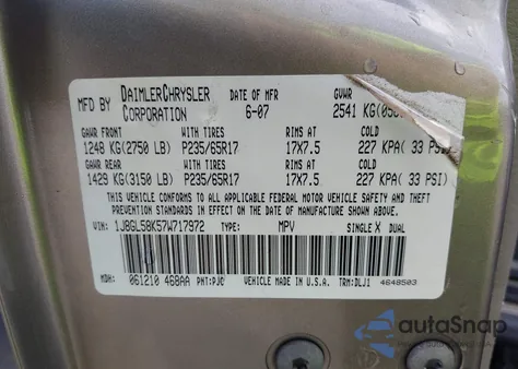 2007 Jeep Liberty Limited Edition из США, поврежденный, VIN 1J8GL58K57W717972